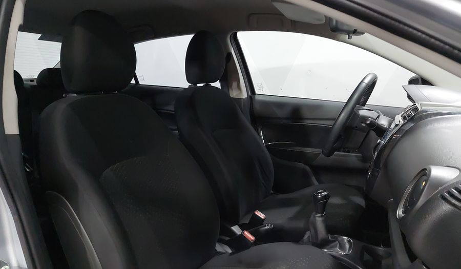 Mitsubishi Mirage 1.2 GLS Sedan 2022