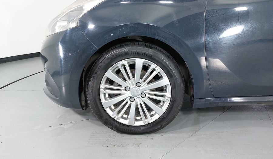 Peugeot 208 1.2 ALLURE PACK PURETECH AUTO Hatchback 2021