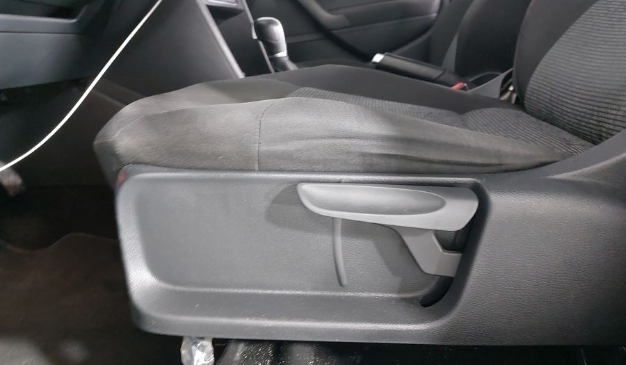 Volkswagen Polo 1.2 TSI DSG Hatchback 2016