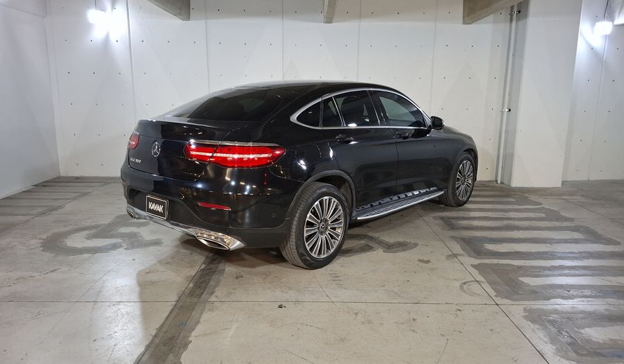 Mercedes Benz Clase Glc 2.0 GLC 300 COUPE AVANTGARDE AUTO 4WD Suv 2019