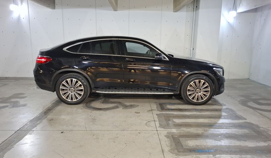 Mercedes Benz Clase Glc 2.0 GLC 300 COUPE AVANTGARDE AUTO 4WD Suv 2019