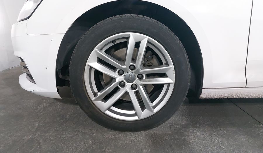 Audi A4 2.0 40 TFSI DYNAMIC DCT Sedan 2019