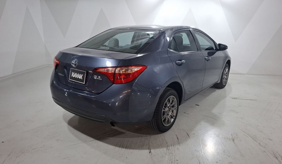 Toyota Corolla 1.8 BASE MT Sedan 2017
