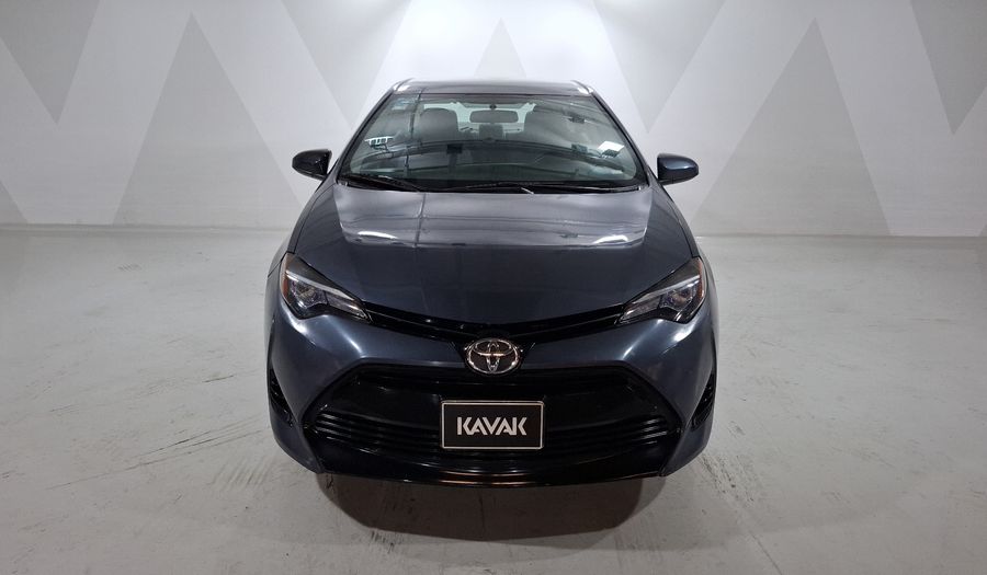 Toyota Corolla 1.8 BASE MT Sedan 2017