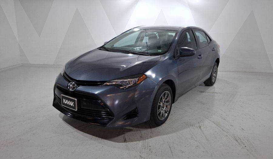 Toyota Corolla 1.8 BASE MT Sedan 2017
