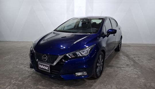 Nissan • Versa