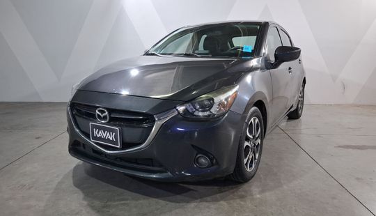 Mazda • Mazda 2