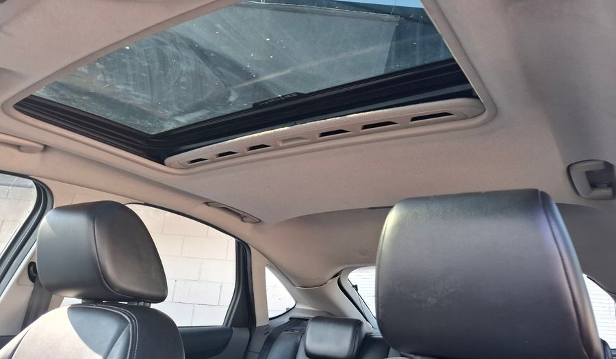 Ford Focus Ii 2.0 GHIA Hatchback 2012