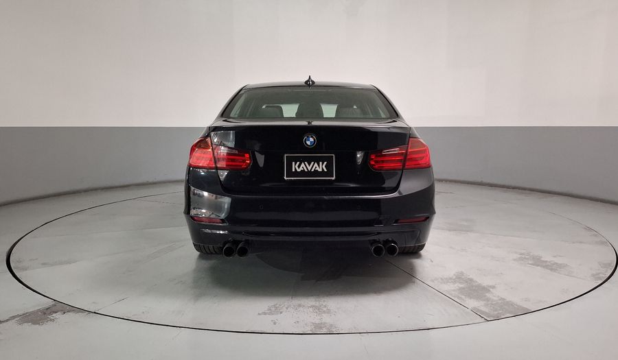 Bmw Serie 3 2.0 328IA SPORT LINE Sedan 2013