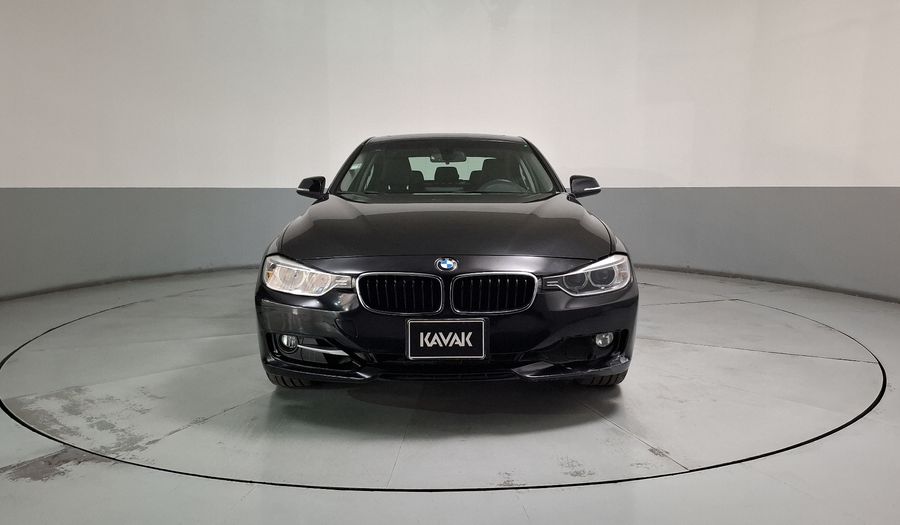 Bmw Serie 3 2.0 328IA SPORT LINE Sedan 2013