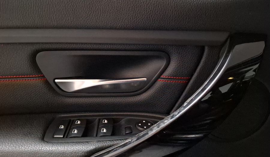 Bmw Serie 3 2.0 328IA SPORT LINE Sedan 2013