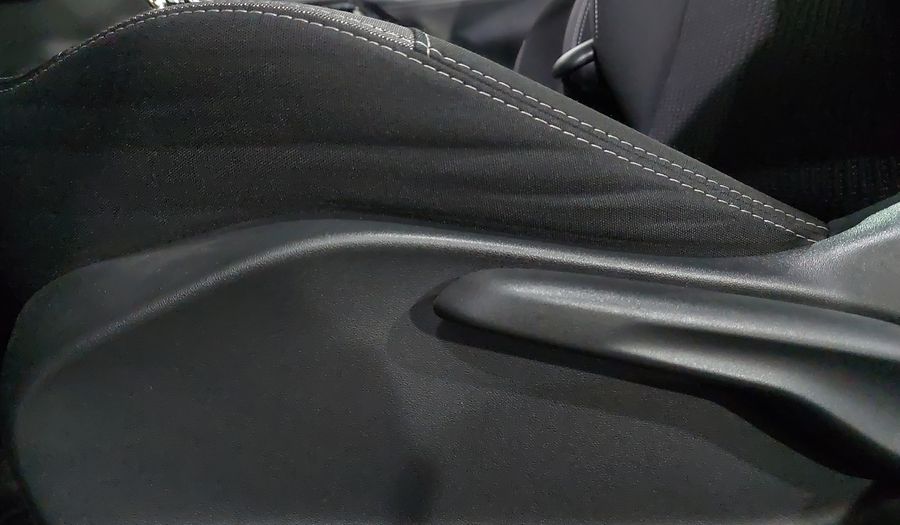 Peugeot 208 1.6 FELINE AT Hatchback 2017