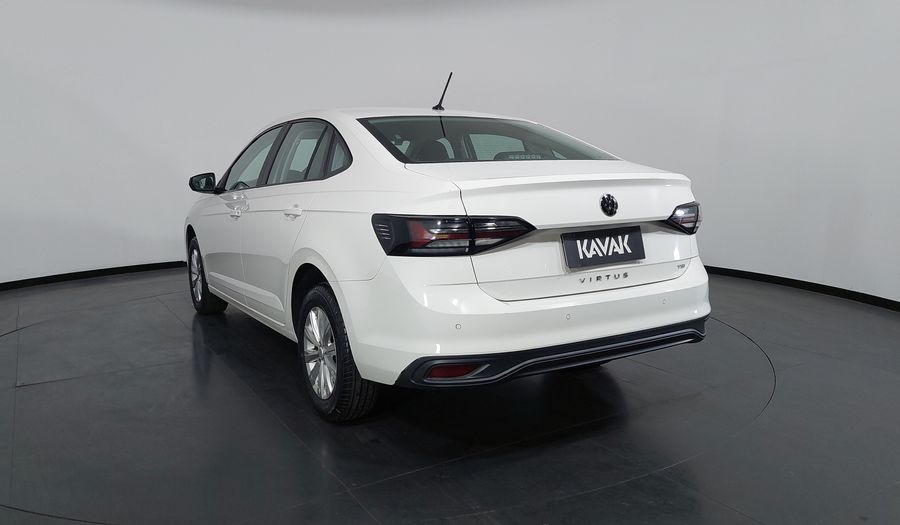 Volkswagen Virtus TSI MANUAL Sedan 2023