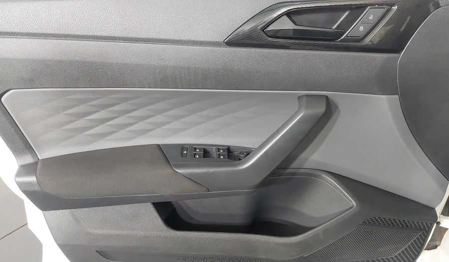 Volkswagen Virtus TSI MANUAL Sedan 2023