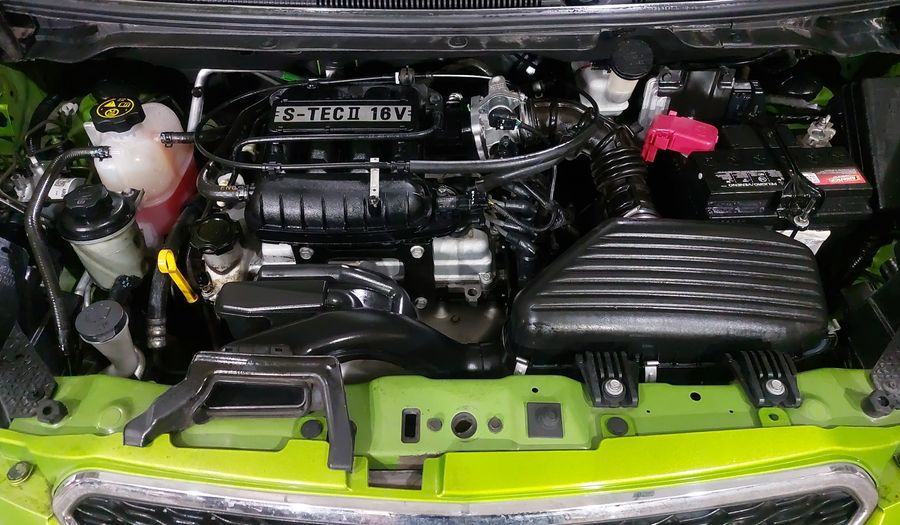 Chevrolet Spark 1.2 LTZ C MT Hatchback 2015