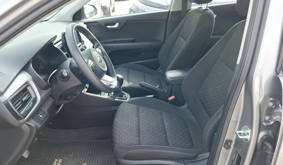Kia Rio 5 1.4 EX FULL CI 5HB Hatchback 2021