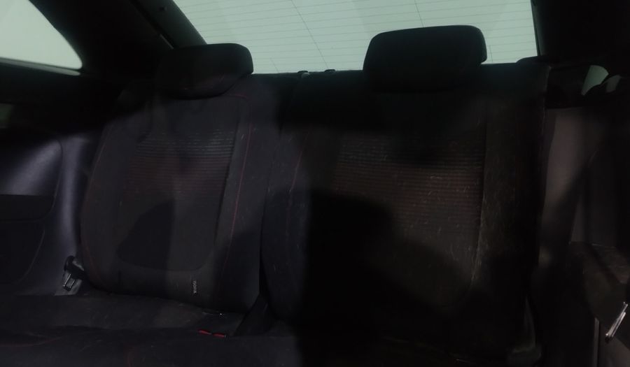 Volkswagen Beetle 2.5 SOUND Hatchback 2018