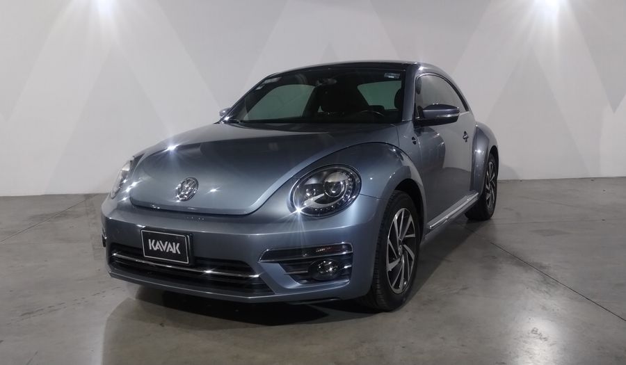 Volkswagen Beetle 2.5 SOUND Hatchback 2018