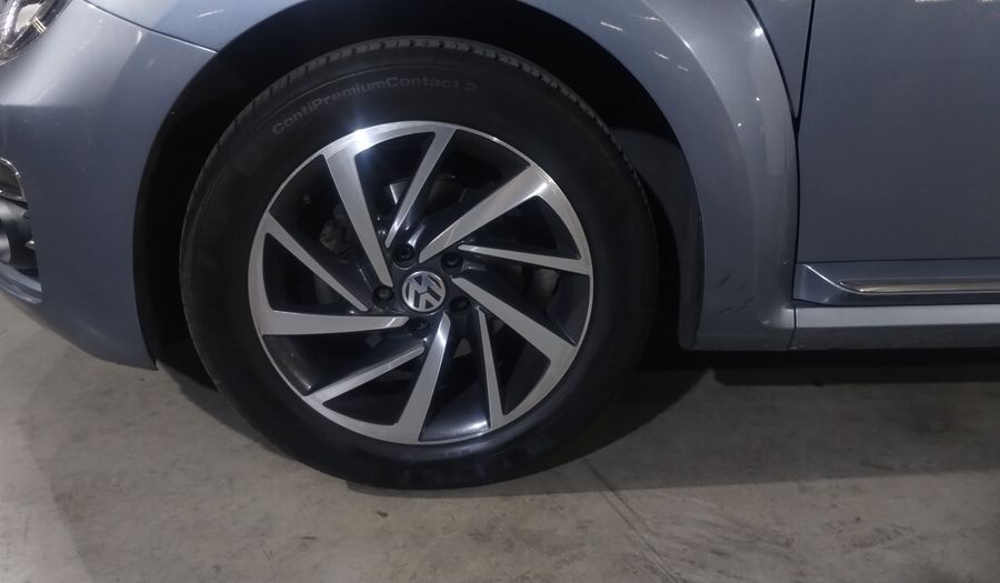 Volkswagen Beetle 2.5 SOUND Hatchback 2018