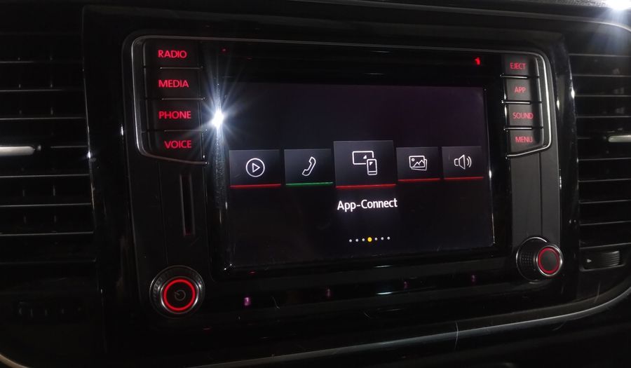 Volkswagen Beetle 2.5 SOUND Hatchback 2018