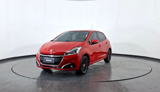 Peugeot • 208