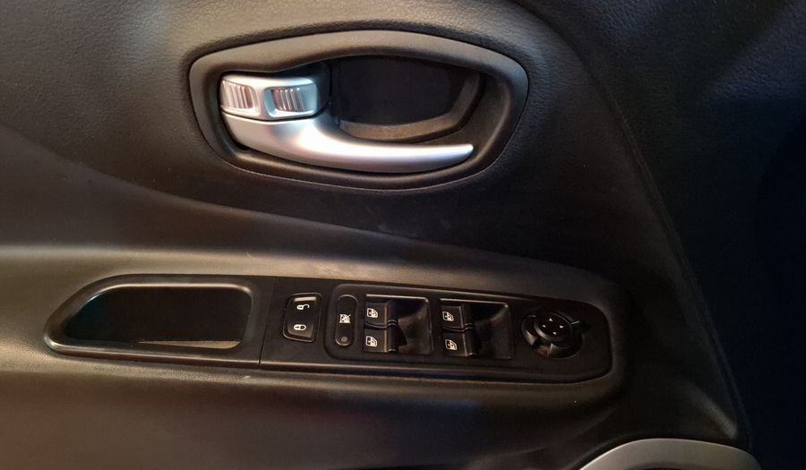 Jeep Renegade 1.8 LATITUDE AUTO Suv 2019
