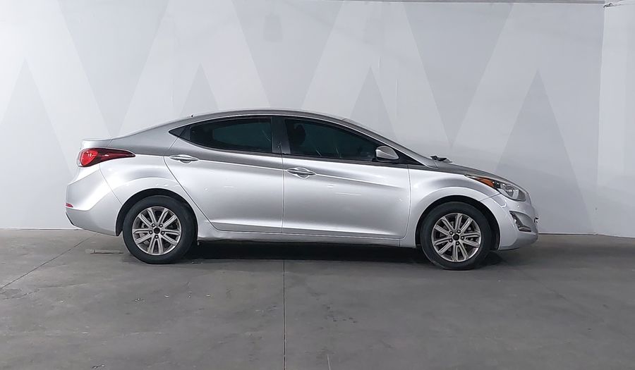 Hyundai Elantra 1.8 GLS PREMIUM AT Sedan 2015