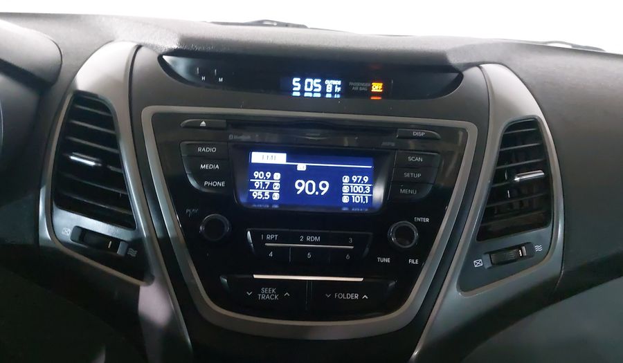 Hyundai Elantra 1.8 GLS PREMIUM AT Sedan 2015