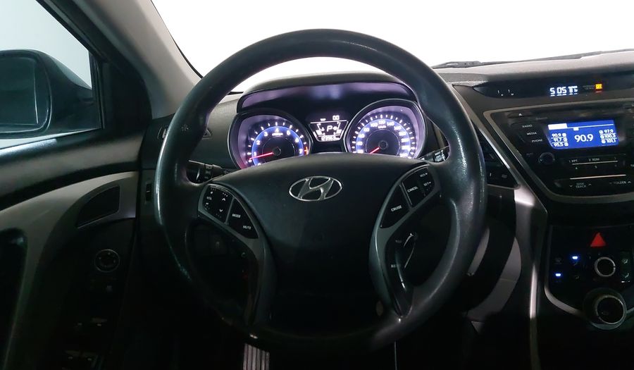 Hyundai Elantra 1.8 GLS PREMIUM AT Sedan 2015