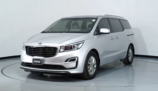 Kia • Sedona