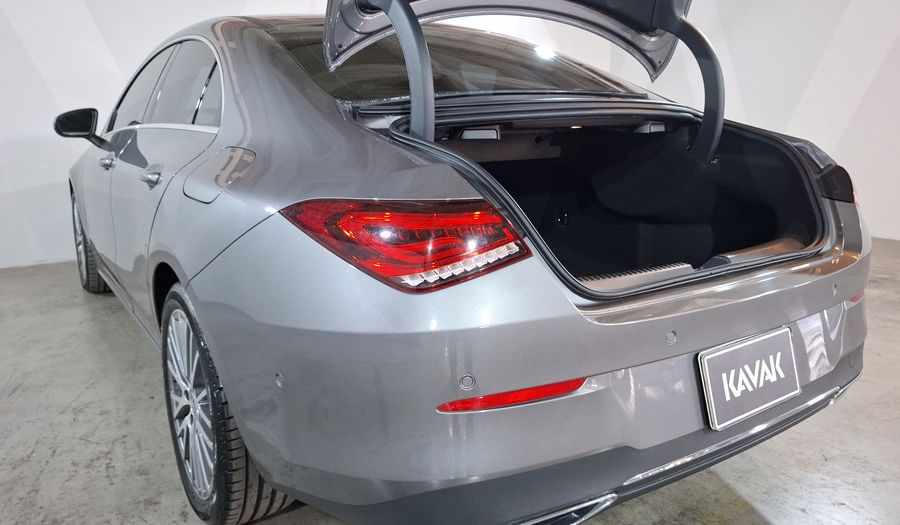 Mercedes Benz Clase Cla 1.3 CLA 200 PROGRESSIVE DCT Coupe 2020