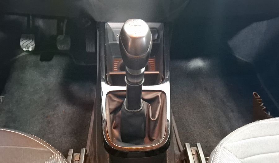 Renault Kwid 1.0 BITONO Hatchback 2021