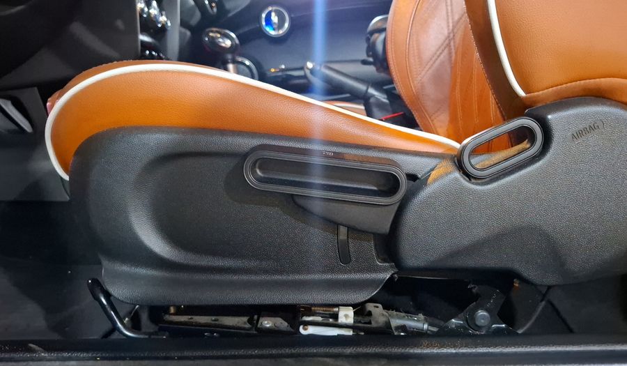 Mini Cooper S 2.0 COOPER CONVERTIBLE HOT CHILI AT Convertible 2017