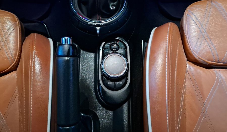 Mini Cooper S 2.0 COOPER CONVERTIBLE HOT CHILI AT Convertible 2017