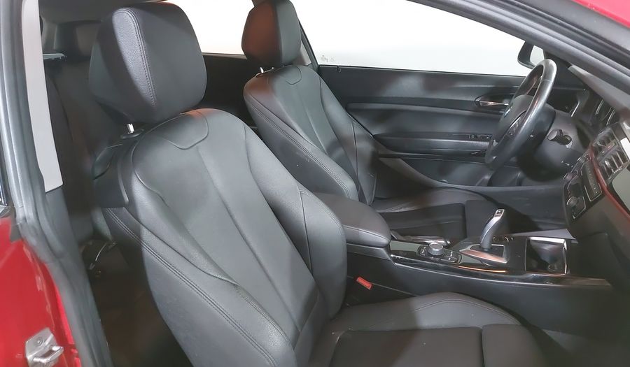 Bmw Serie 1 2.0 120IA SPORT LINE AUTO Hatchback 2018
