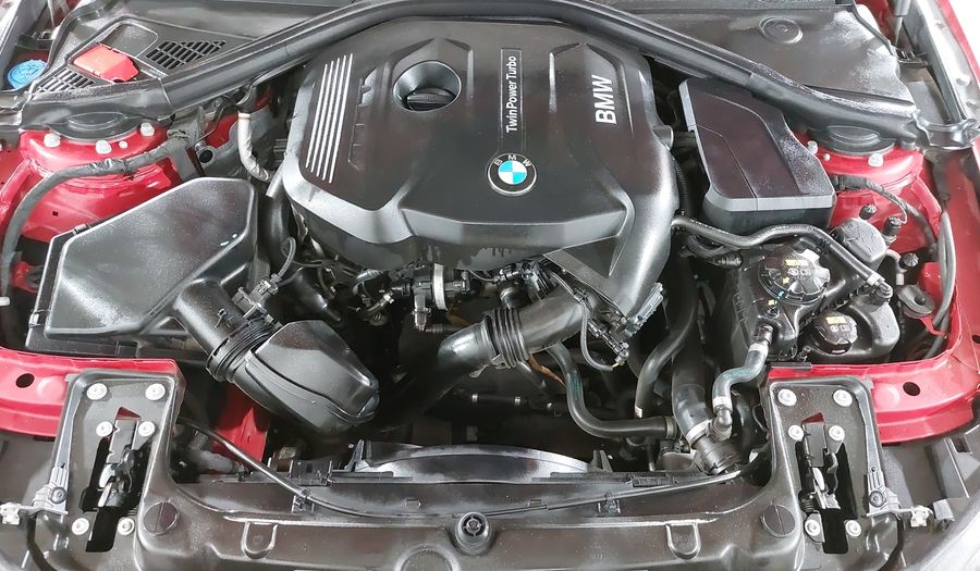Bmw Serie 1 2.0 120IA SPORT LINE AUTO Hatchback 2018
