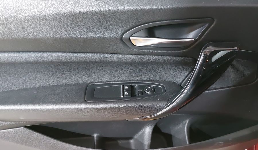 Bmw Serie 1 2.0 120IA SPORT LINE AUTO Hatchback 2018