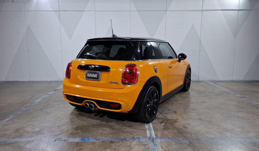 Mini Cooper S 2.0 COOPER SALT Hatchback 2016