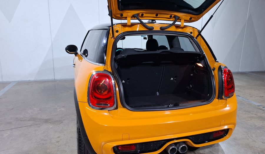 Mini Cooper S 2.0 COOPER SALT Hatchback 2016