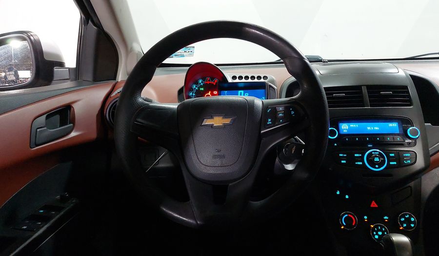 Chevrolet Sonic 1.6 AT E LT Sedan 2015