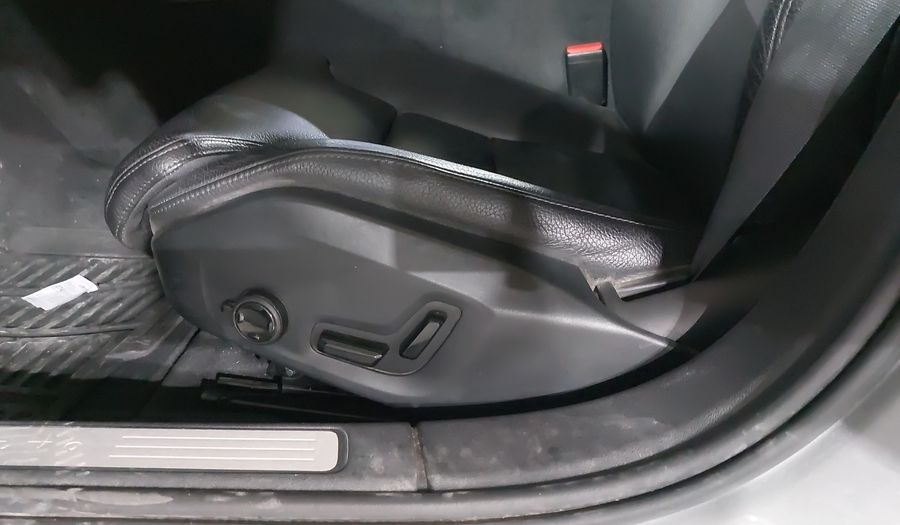 Volvo S60 2.0 T5 IGNITE AUTO 4WD Sedan 2020