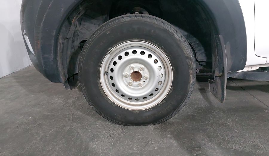 Nissan Np300 2.5 PICK UP DH AC PAQ. SEG. Pickup 2020