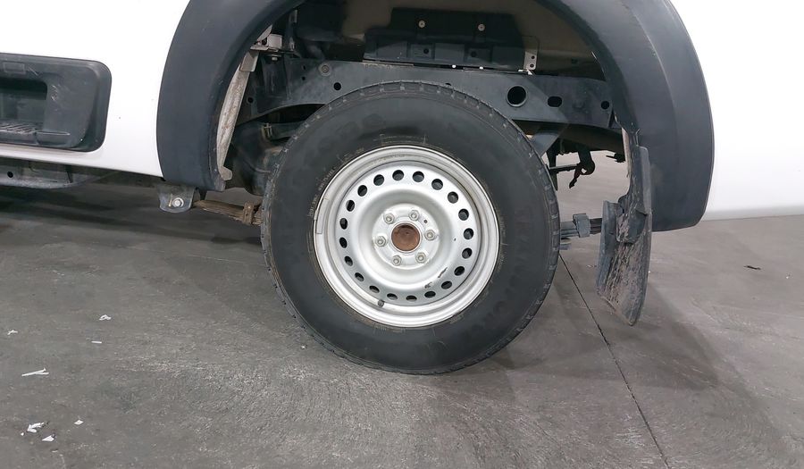 Nissan Np300 2.5 PICK UP DH AC PAQ. SEG. Pickup 2020