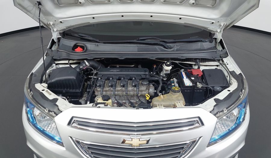 Chevrolet Onix MPFI LT Hatchback 2016