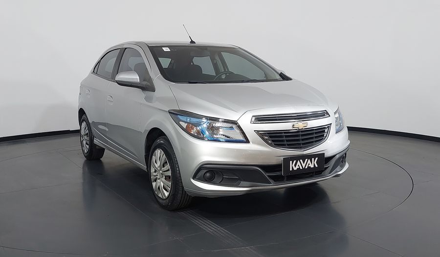 Chevrolet Onix MPFI LT Hatchback 2016