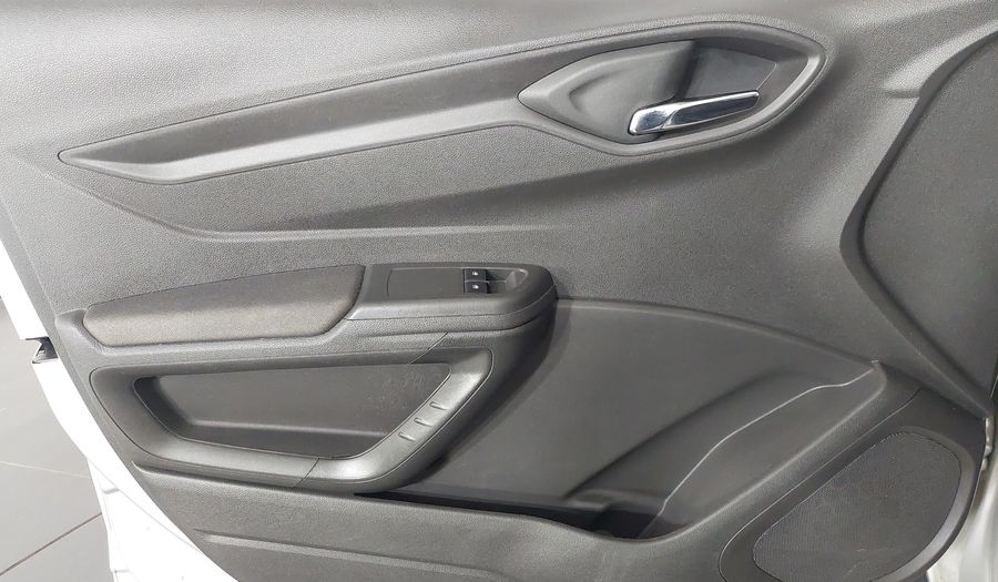 Chevrolet Onix MPFI LT Hatchback 2016