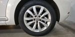 Volkswagen Beetle 2.5 SPORT MT Hatchback 2013