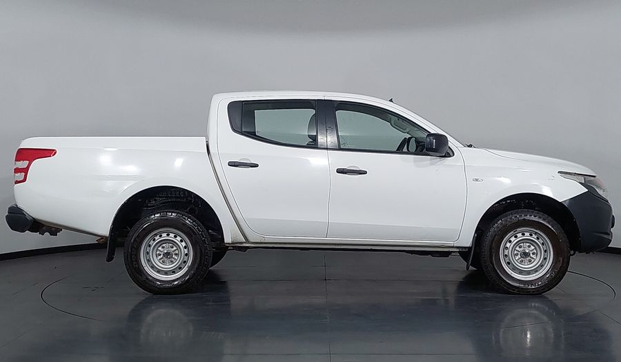 Mitsubishi L200 Triton GL CD Pickup 2022