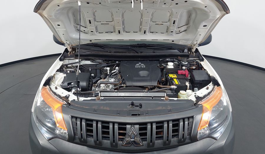 Mitsubishi L200 Triton GL CD Pickup 2022