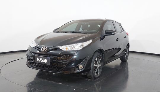 Toyota • Yaris